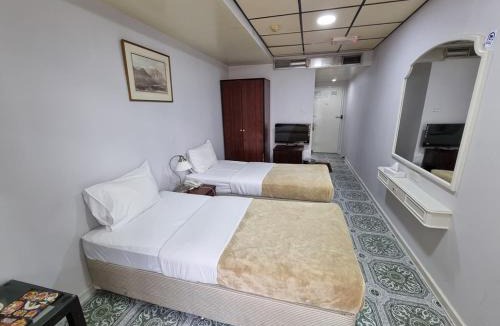Naif Hotel | West Hotel