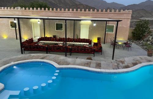 Dibba Al-Hisn House | Alshahad farmhouse