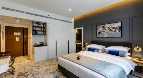 Al Satwa Hotel | Rose Executive Hotel - DWTC