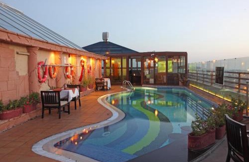 Bur Dubai Hotel | Sea View Hotel Dubai
