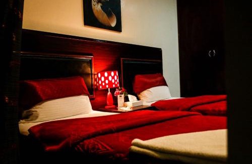 Naif Hotel | Karoon Hotel
