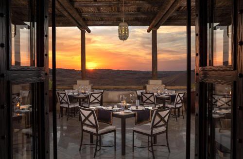 Mahdar Bin Usayyan Resort | Anantara Qasr al Sarab Desert Resort