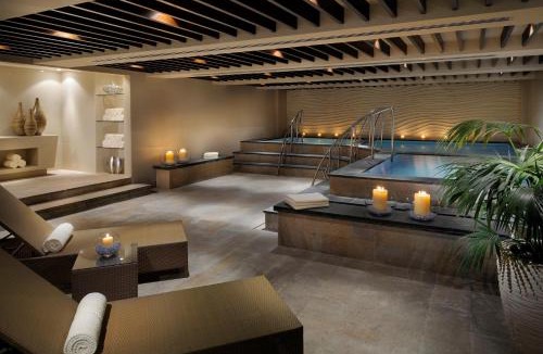 Al Muraqqabat Hotel | Asiana Hotel Dubai