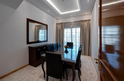 Mirdif Villa | J5 Holiday Homes Mirdif