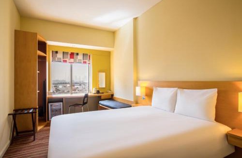 Deira Hotel | ibis Deira Creekside Dubai