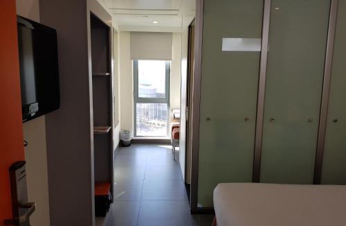 Jebel Ali Free Zone Hotel | JOIN INN HOTEL Jebel Ali, Dubai - Formerly easyHotel Jebel Ali