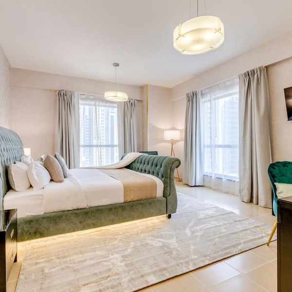 GLOBALSTAY. Modern Ap steps to JBR Beach