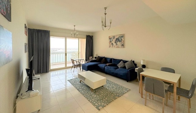 Stunning 1B With Lagoon View in Ras Al Khaimah
