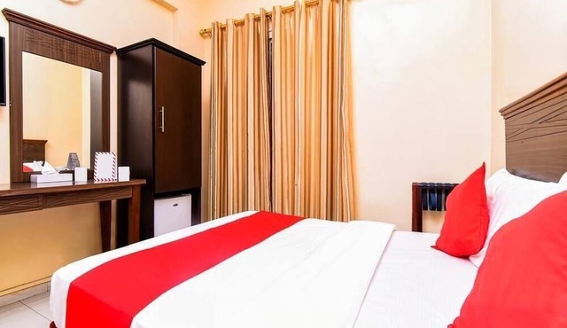 MELODY QUEEN HOTEL BY AURA