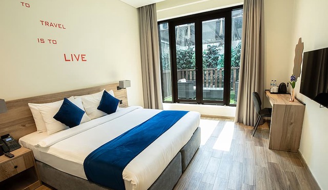 Grand Kingsgate Waterfront By Millennium Hotels