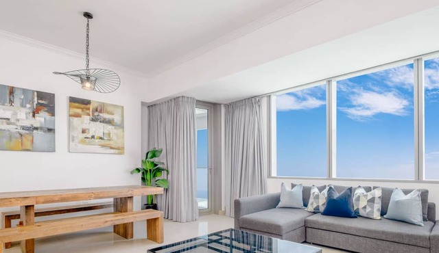 LUX The Sky View Suite Dubai Marina