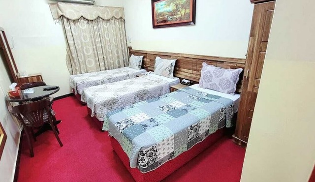 AL ARRAF HOTEL
