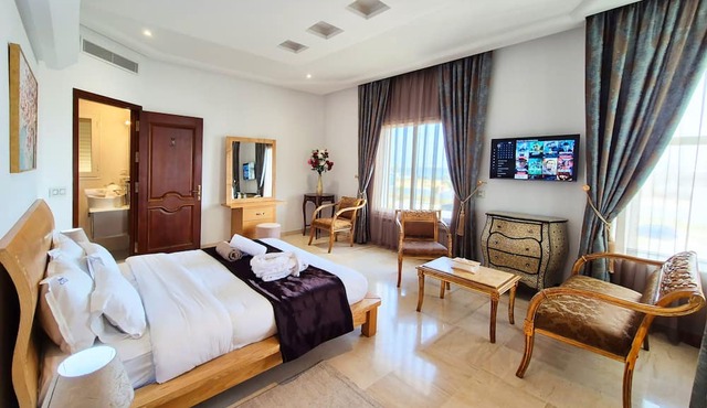 L'Orchidée - Luxury Suites