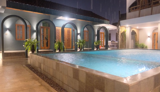 Agung Guest House by RF in Yogyakarta