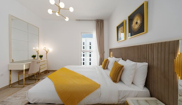 Chic Apt on Yas Island cls to ALL Main Attractions