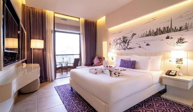 1BR City | Mercure BH | Metro Facing, Pool, Squash Pool, Kids Club