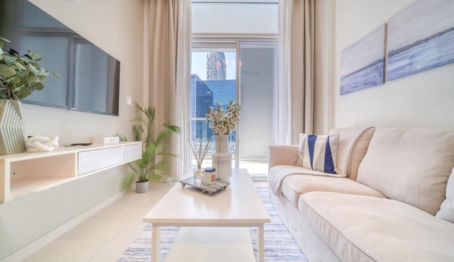 Contemporary 1BR at Vera Tower Business Bay by Deluxe Holiday Homes