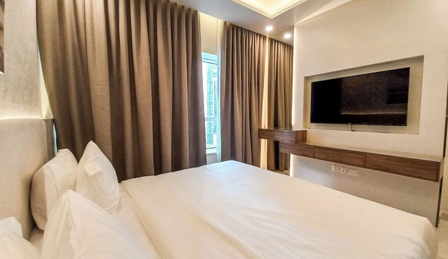Apartment 2BD,Royal Home , Deluxe, Beach View, Abu Dhabi