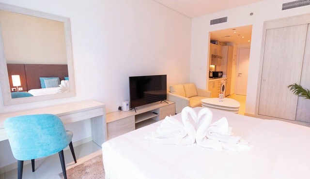 HAPPY SEASON I Seven Palm Residences Palm Jumeirah