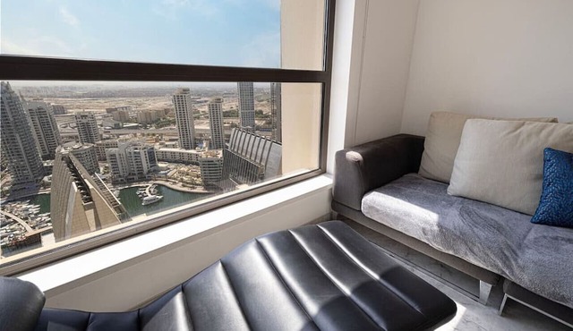 Luxury Beachfront 2 Bd Apartment, Shams, JBR
