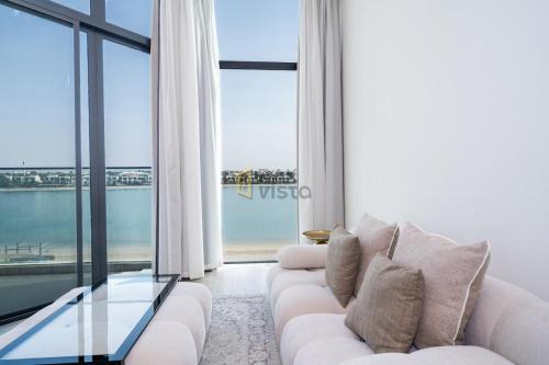 Luxurious 6-BHK Villa with Direct Beach -RAKvista