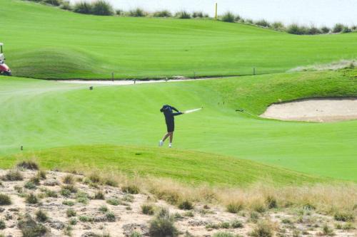Elegant Studio - Luxe Yas Golf Retreat