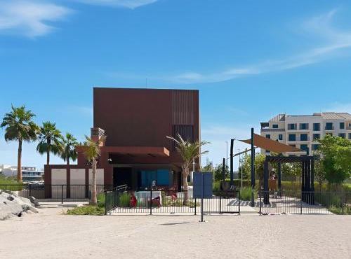 2BR La Mer Garden View Beach Access