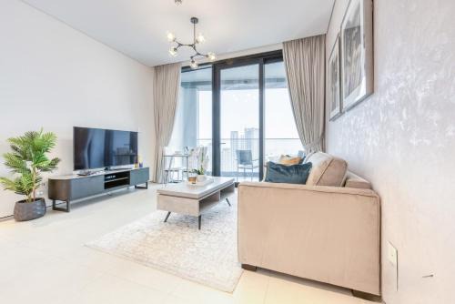 Address JBR Marina Views, Address Beach Resort Residence, Dubai Marina - Mint Stay