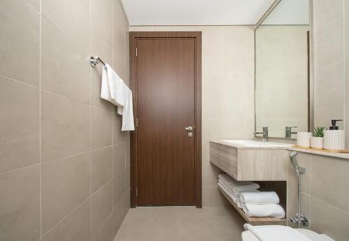 Stunning 2BR Sea View in Blue Bay Walk