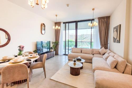 Modern 2BR - Al Raha Vera Escape