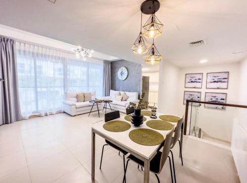 Stylish 2BR Duplex Apartment with Balcony & Access to Pool