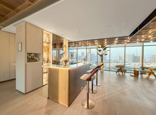 FIRST CLASS Studio Stylish Urban Nest