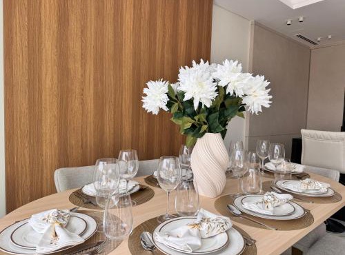 3BR Luxury Townhouse with Garden