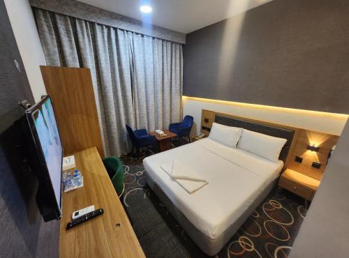 Melody Queen Hotel by AURA