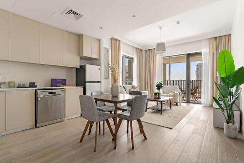 Silkhaus Vacation Homes Chic 1BR in Creek Beach Grove with Pool view