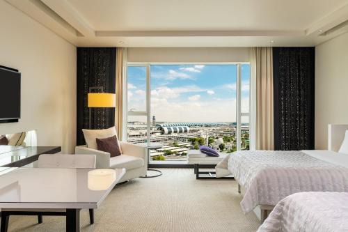 Le Méridien Dubai Hotel & Conference Centre
