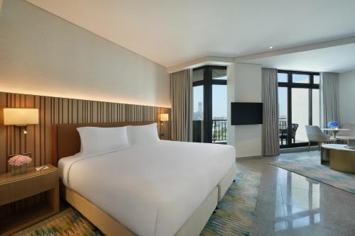 Arabian Park Dubai, an Edge by Rotana Hotel